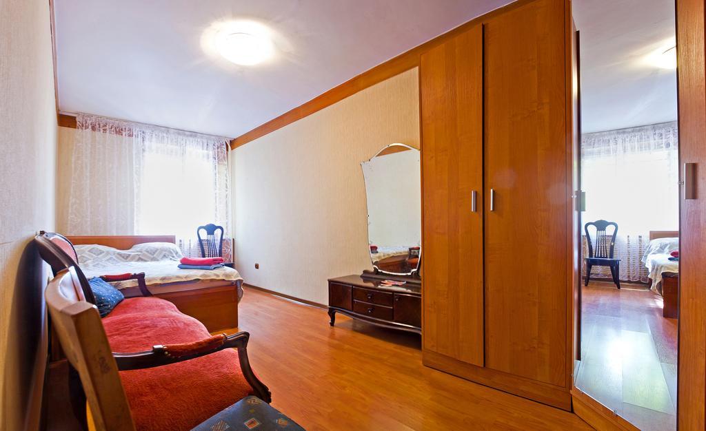 Lessor Apartments Almaty Room photo