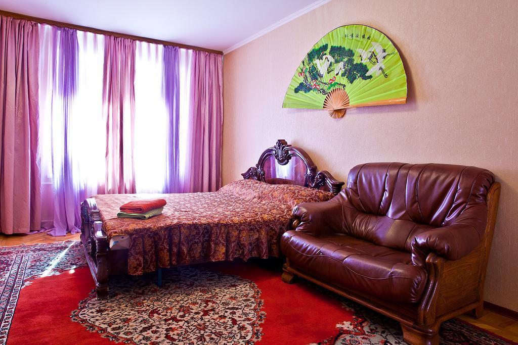 Lessor Apartments Almaty Room photo